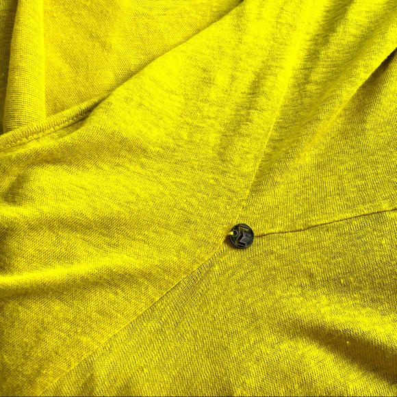 MADO et les Autres - French brand
Electric Chartreuse green/ yellow sweater - Picture 6 of 8